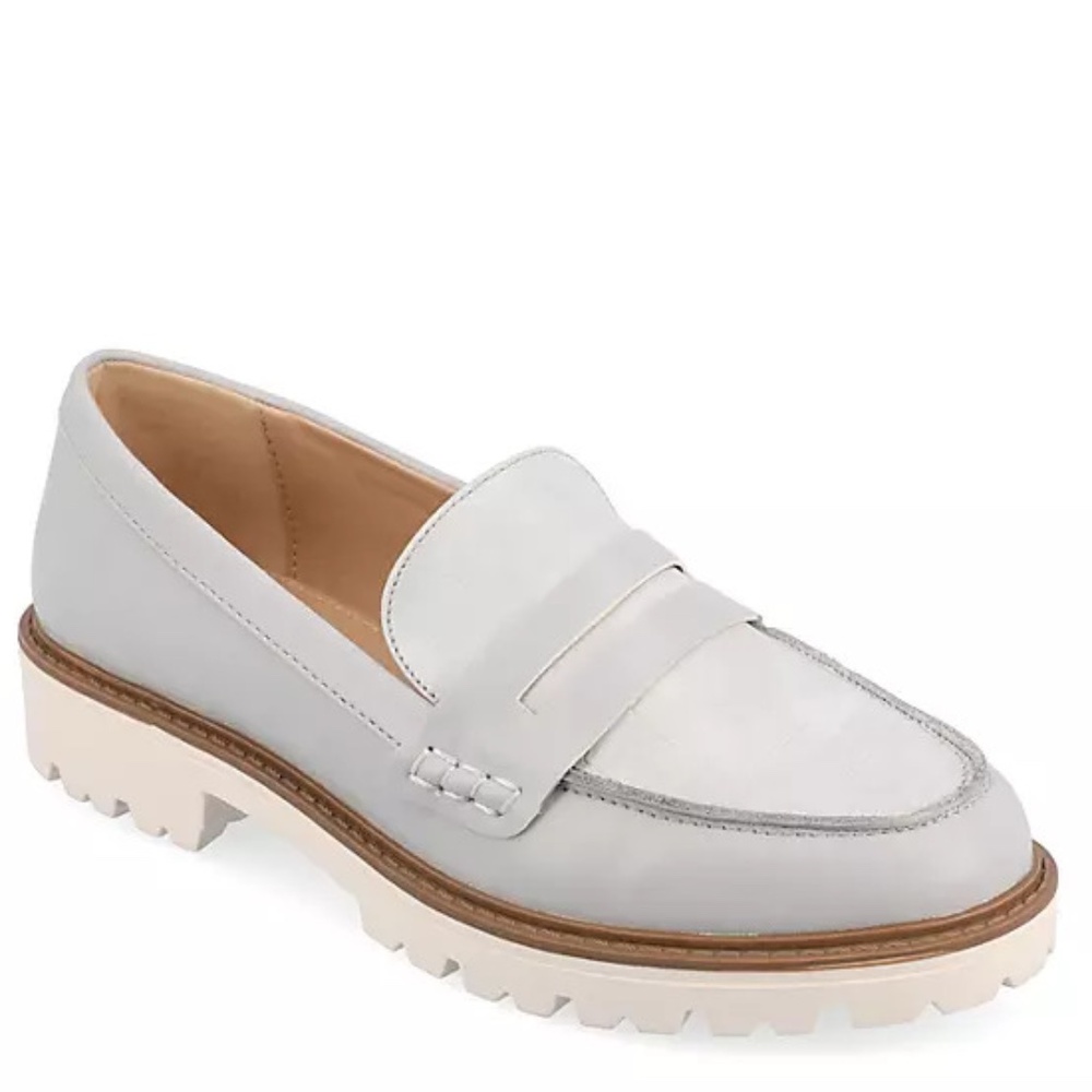 New Journee Kenly Penny Loafer comfort foam, size 8.5